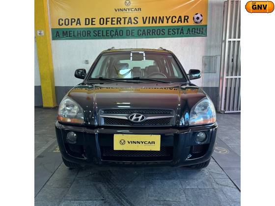 HYUNDAI TUCSON 2.0 MPFI GLS 16V 143CV 2WD FLEX 4P AUTOMÁTICO HYUNDAI TUCSON 2.0 MPFI GLS 16V 143CV 2WD FLEX 4P AUTOMÁTICO